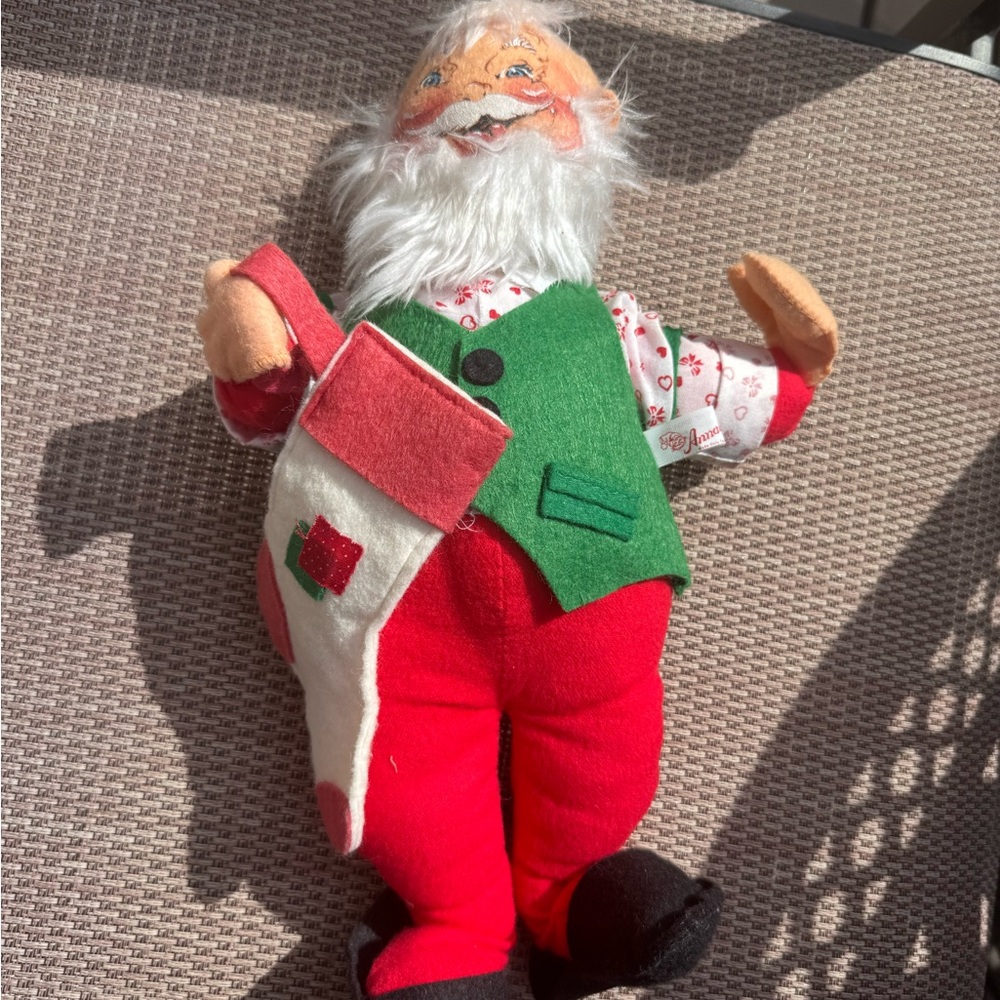 Vintage Santa Annalee Thorndike dolls USA